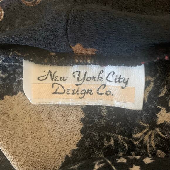 New York City Design Company Black and Brown Floral Sheer Top - Picture 6 of 8